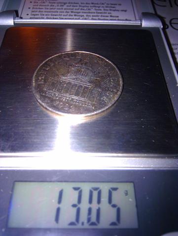 Pantheon 1982 13g (Small).jpg
